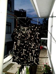 Black Tshirt -