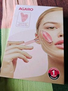 AGARO Face Roller with Gua Sha