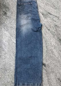 Unisex Baggy Jeans size 30-32