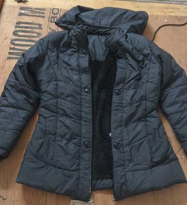 Stylish Black Puffer Jacket