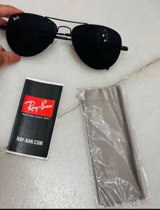 Ray-Ban Aviator Sunglasses