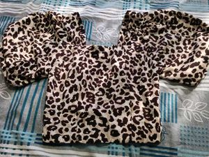 Leopard Print Crop Top