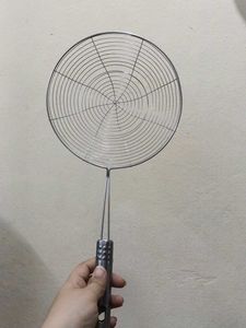 Stainless Steel Kitchen Strainer