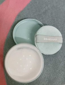 Innisfree Mineral Powder , Nivea Serum