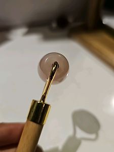 Rose Quartz crystal Face Roller