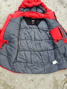 DICKIES RED HODDED PUFFER JACKETS