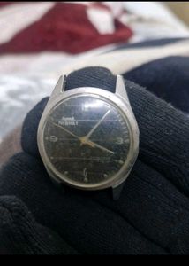 3 combo Vintage Avance Quartz Watc