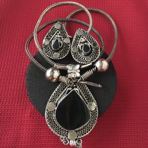 Drop shape onax jewellery Set