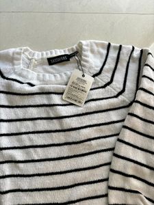 White Sweter