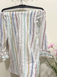 Off shoulder multi-colour top🩵