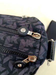 Kipling Authentic