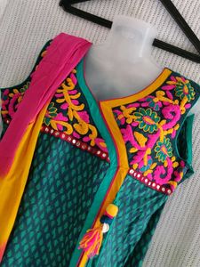 Embroidered Kurta Set