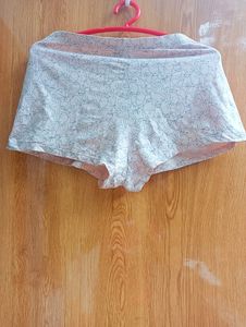H&amp;M Shorts For Women 🌷