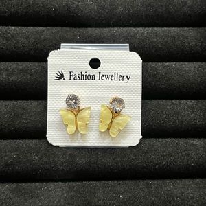 Pack Of 7 Earrings + 1 Gift