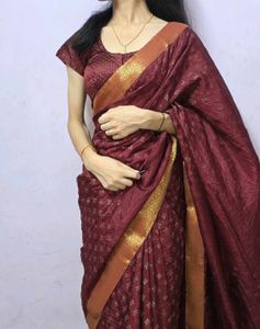 Elegant Maroon Saree ✨️❤️