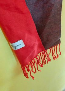 Elegant Red Scarf with Fringe Detail