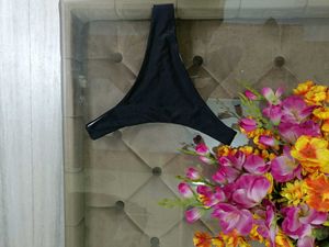 🇱🇷 Imported Black Thongs Pack Of 9