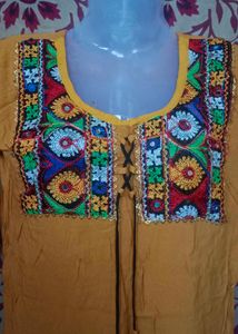 Women&#39;s kurta