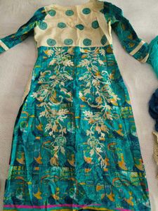 Designer Teal &amp; White Kurta Chunni