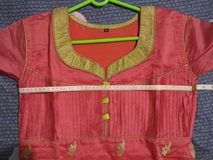 Elegant Red &amp; Gold Kurta