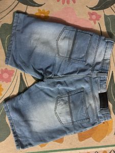 BLUE DENIM SHORTS