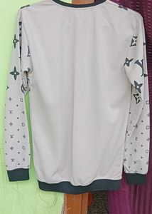 Combo Of Tops And Sweatshirt Full Sleeve ☺