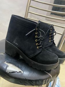 Black Womens/girls boots