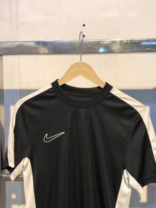 Nike T-Shirt Boys