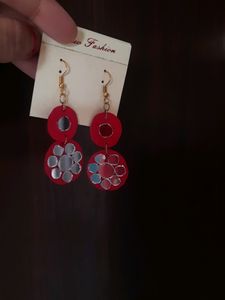 💥Beautiful Red Earrings💥