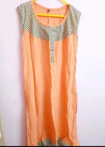 Peach Polka Dot Sleeveless Kurta