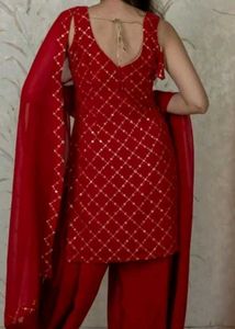 This Is A Dhoti Patiyala Suit With Dupatta