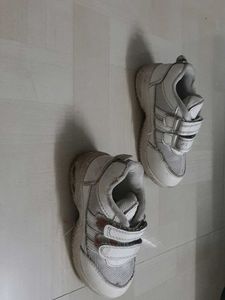White  Shoes, Size 9