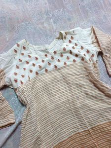 Beautiful short kurti with pockets (women's)