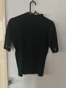 Black Woolen Top