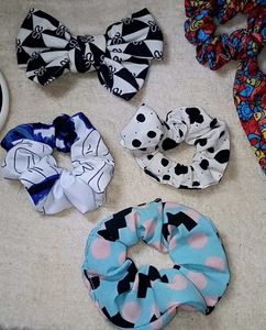 Bow &amp; Scrunchie Set