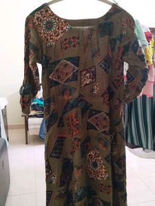 Kurti Type Reyon Material Suits For Jeans Soft Cloth.