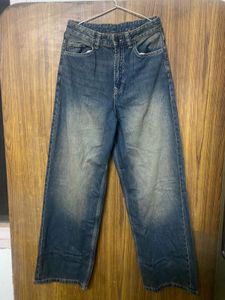 Alcott Wide Legged Jeans