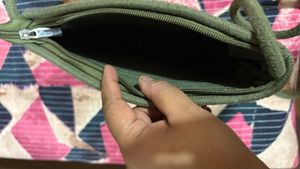 Sunflower Accent Slingbag