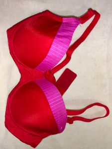 Red Hot Sexy Bra For An Amazing Shape