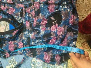 Floral Print Stylish Winter top in xl size