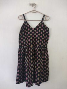 Motif Design Strappy Dress
