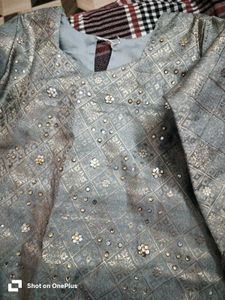 Beautiful Dress For Ur Little One