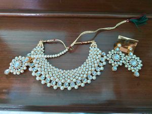 Elegant Pearl Jewelry Set