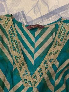Printed straight sequent Kurti trousers