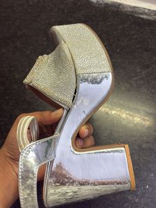 Buy 1 get 1free! ‼️ Platform Heel Sandal, Blac