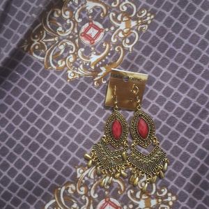 Red And Gold Colour Earring