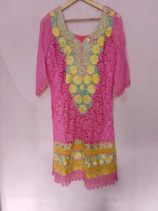 Pink Embroidered kurta and dupatta