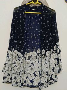 Women&#39;s Over Coat