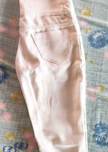 Women&#39;s White Jeans