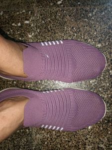 Sports Shoes